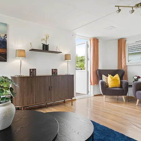 Kb Reinholmen House *