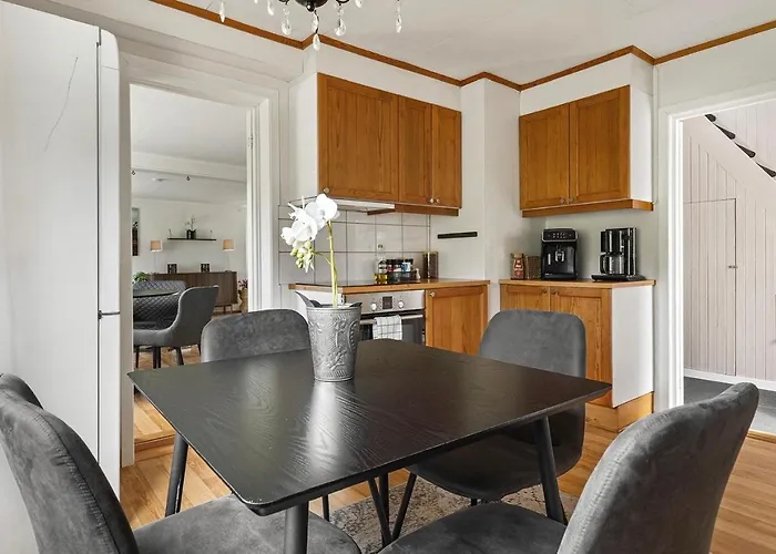 Kb Reinholmen House Semesterbostad Ballstad